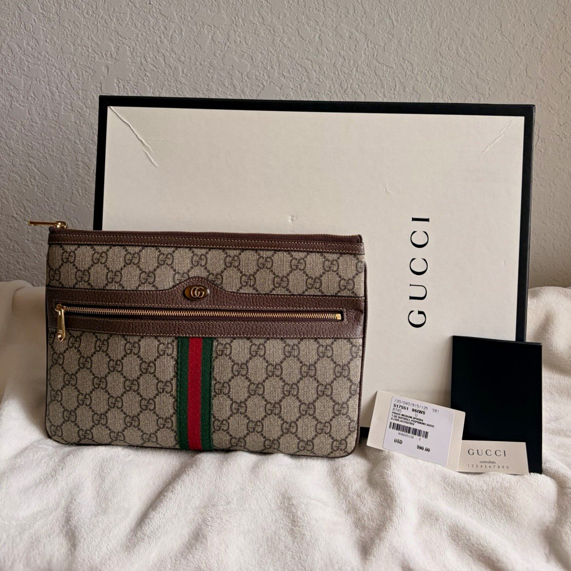 Authentic Gucci Ophidia GG Supreme Medium Pouch/Clutch Bag Authentic Gucci Ophidia GG Supreme Medium Pouch/Clutch Bag