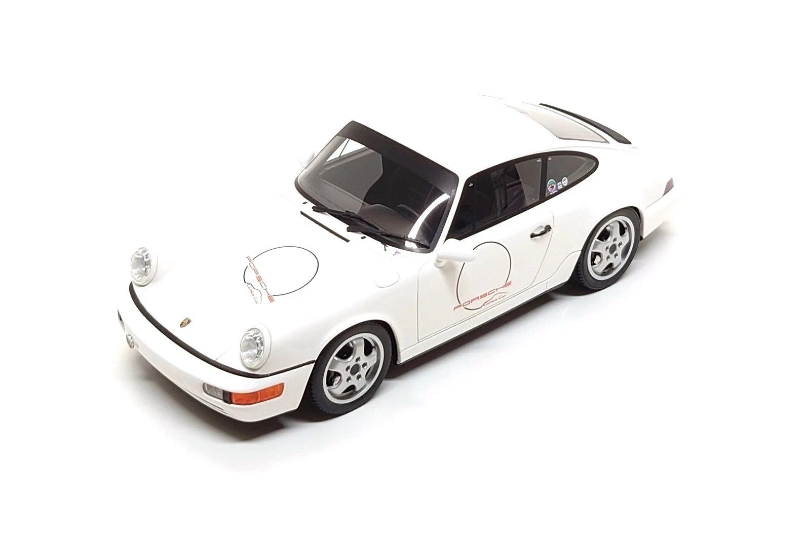 GT Spirit 1/18 1992 Porsche 911/964 Carrera Cup USA White GT995 RESIN GT Spirit 1/18 1992 Porsche 911/964 Carrera Cup USA White GT995 RESIN