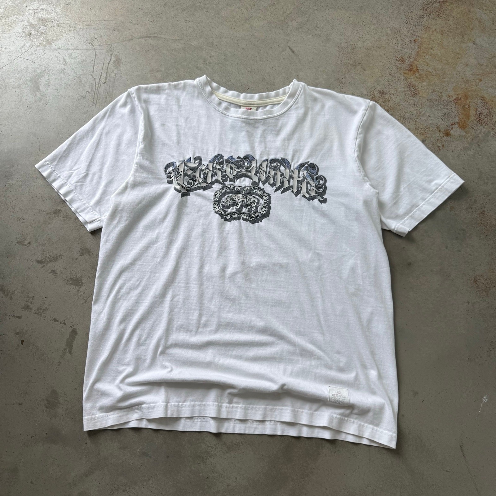 Vintage Y2K Ecko Unltd. Hip-Hop Streetwear Spell Out Graphic T-shirt Size Medium Vintage Y2K Ecko Unltd. Hip-Hop Streetwear Spell Out Graphic T-shirt Size Medium