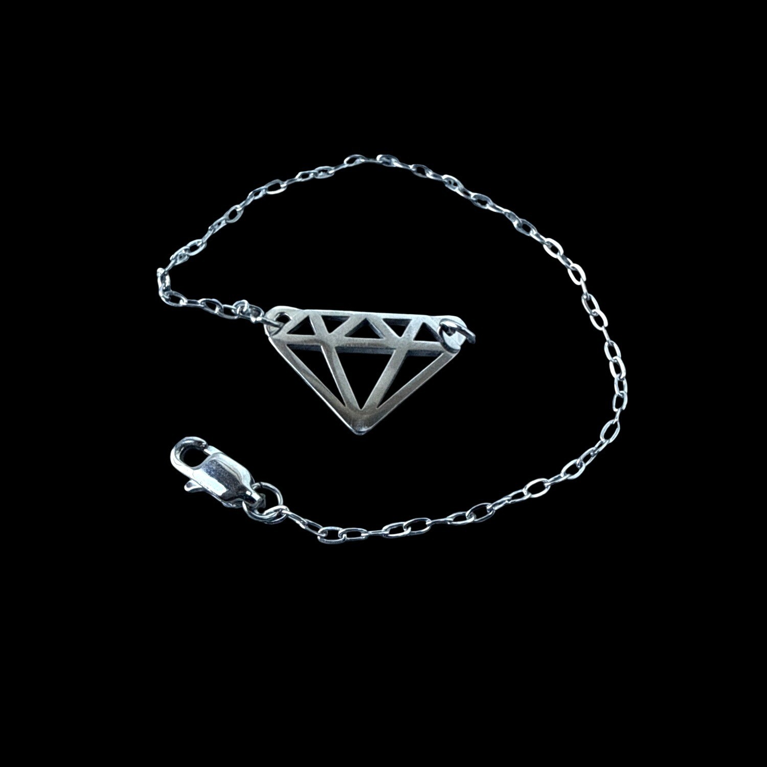 Dainty Silver Geometric Diamond Outline Bracelet – Minimalist Openwork Line Art 