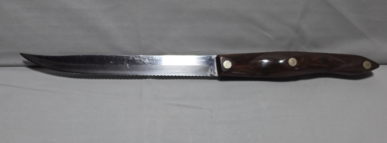 Cutco 1729 Carver Knife 12\