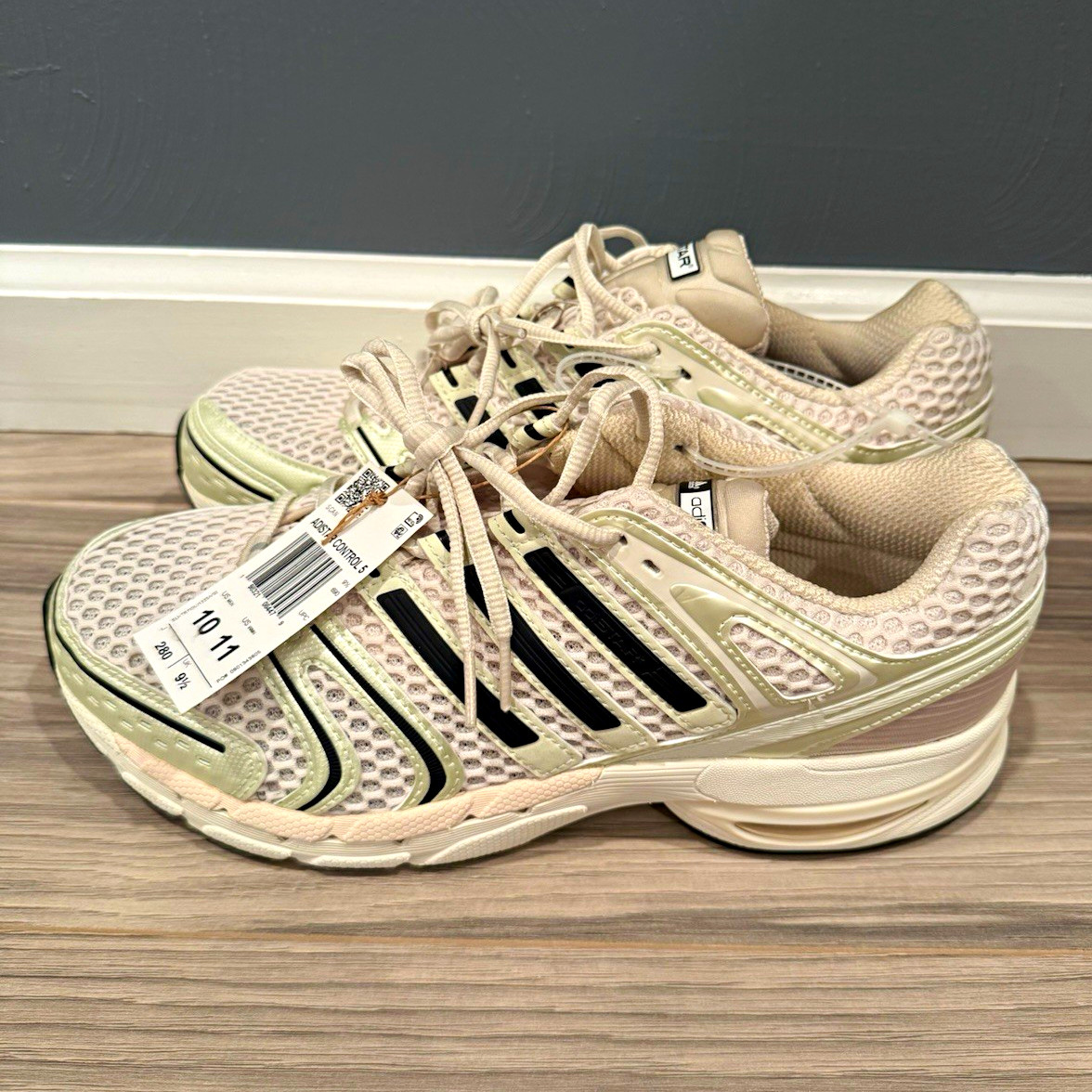 adidas Adistar Control 5 Men\'s Low Top Mesh Lace-Up Sneakers Beige/Green/Black adidas Adistar Control 5 Men\'s Low Top Mesh Lace-Up Sneakers Beige/Green/Black