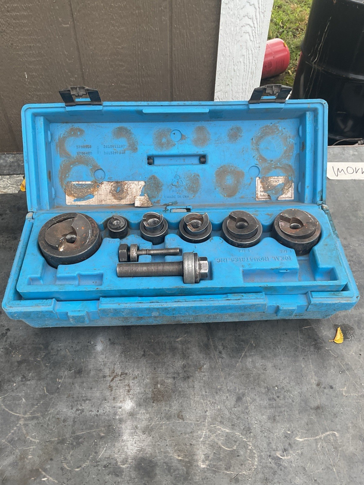 IDEAL 35-775 KO-Master Knockout Punch Install Kit 1/2 IDEAL 35-775 KO-Master Knockout Punch Install Kit 1/2