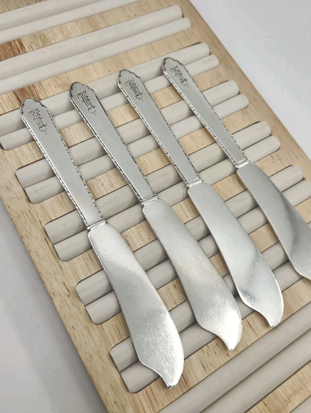 Rogers Lunt & Bowlen Treasure William & Mary Sterling Butter Spreaders Set 4