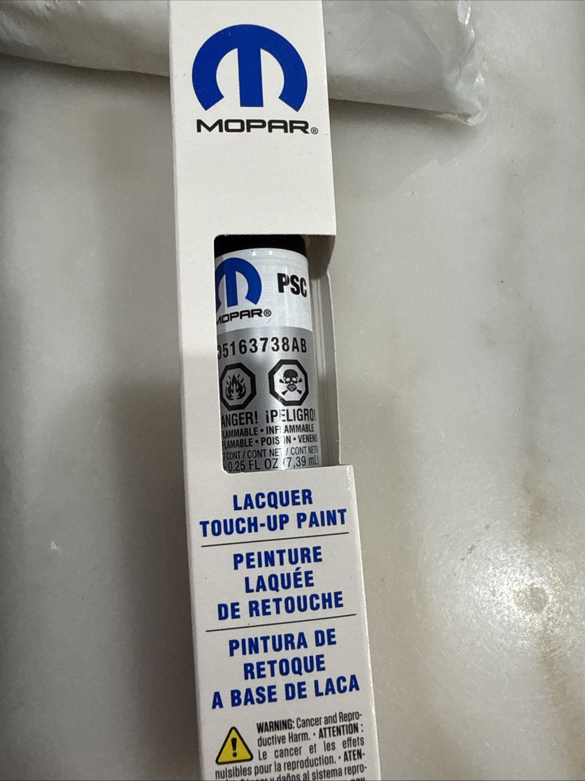 Genuine MOPAR PDN Touch Up Paint Brush 05163738AB Genuine MOPAR PDN Touch Up Paint Brush 05163738AB