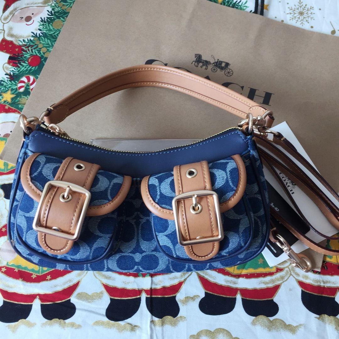 COACH Ashton Baguette In Signature Canvas Denim CY700