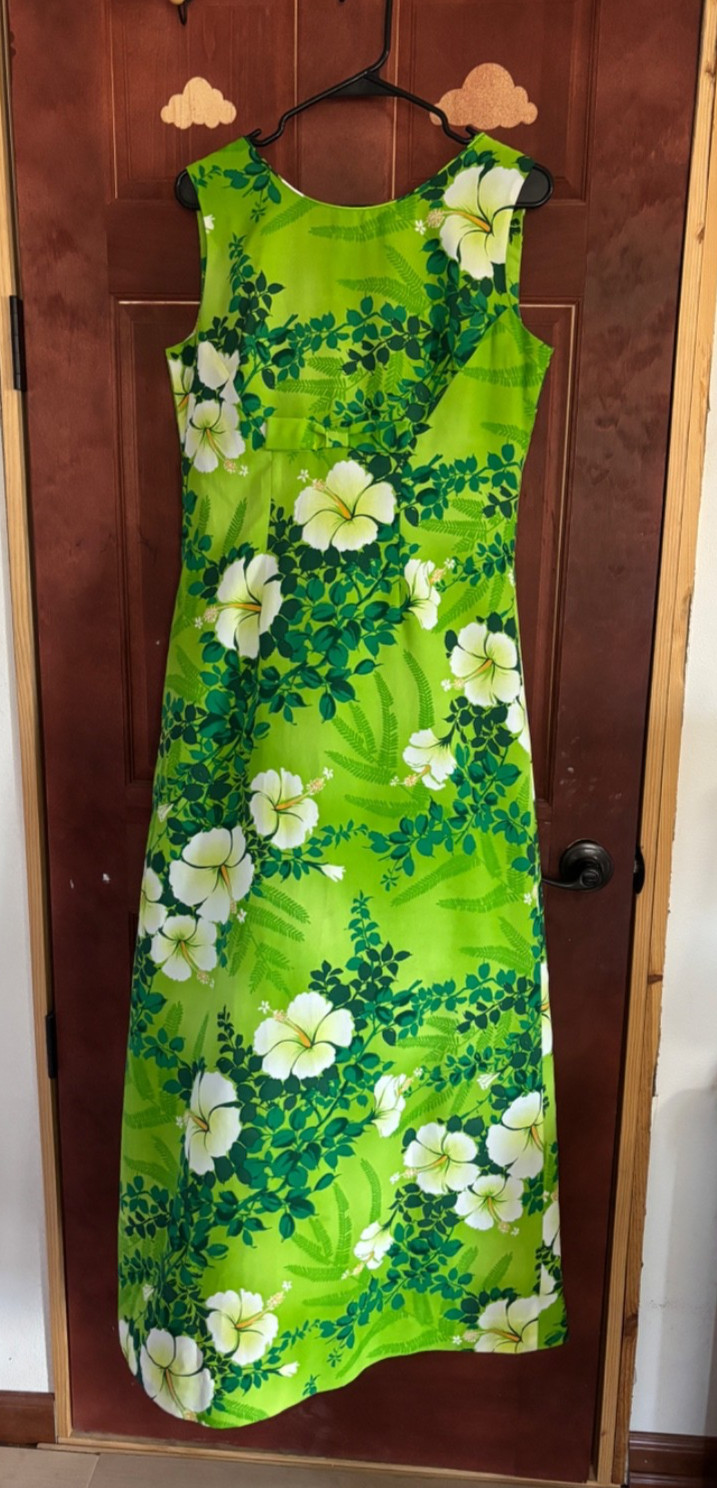 Diane\'s of Honolulu Hawaii Vintage Maxi dress muu muu Diane\'s of Honolulu Hawaii Vintage Maxi dress muu muu