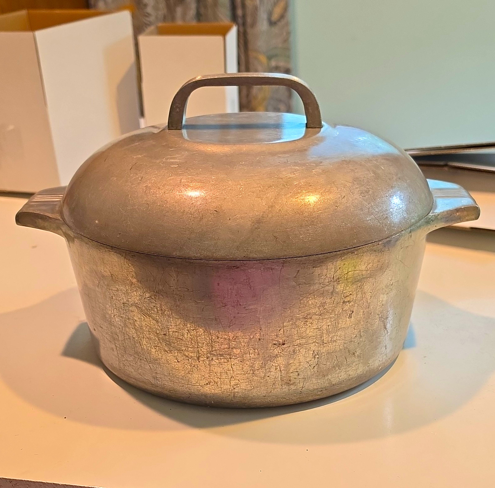 Vintage Wagner Ware Magnalite 4248 Aluminum 5 Qt Dutch Oven With Double Handles.