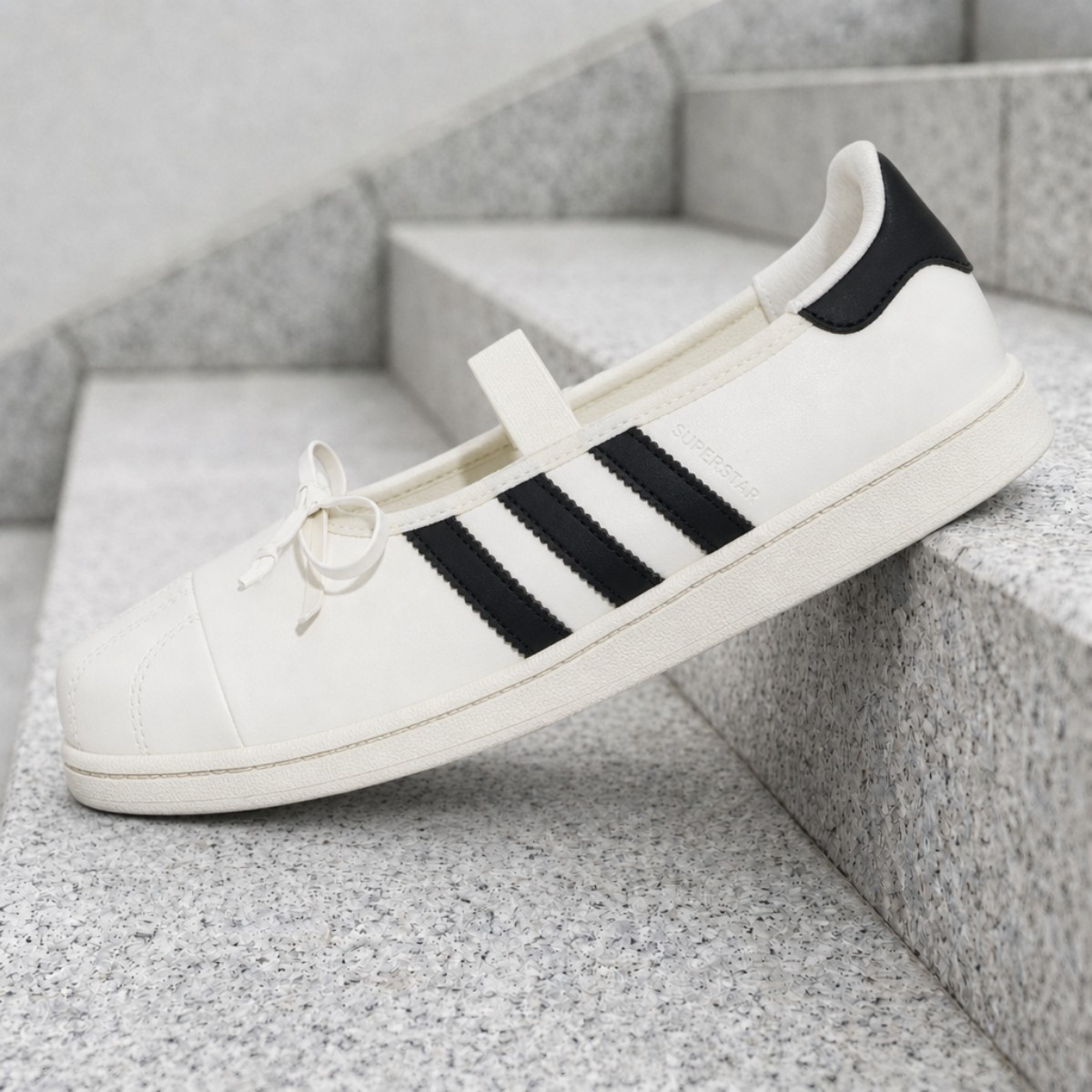 adidas Superstar Square Toe Ballet JENNIE Off White Black LB3786 Women's New adidas Superstar Square Toe Ballet JENNIE Off White Black LB3786 Women's New