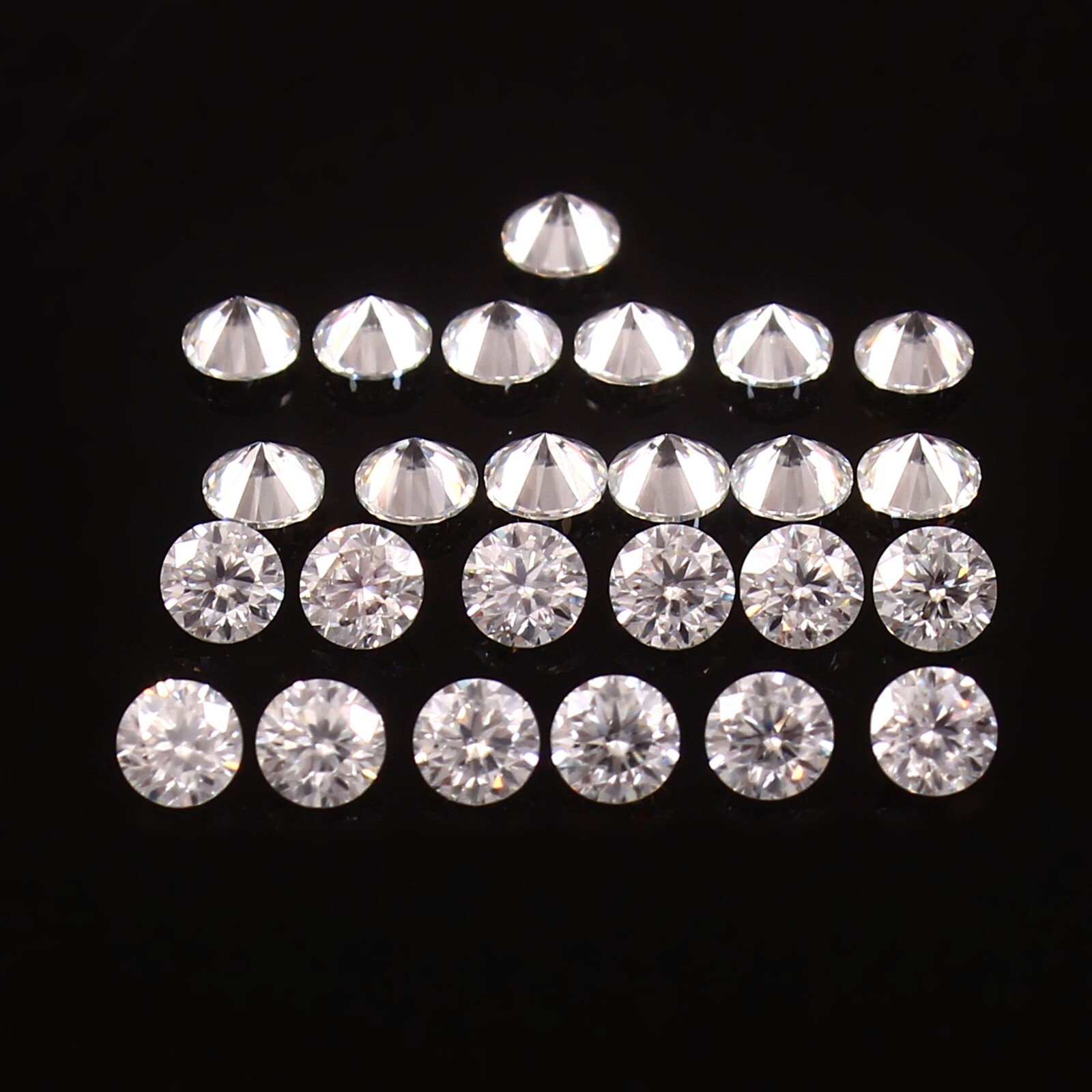 White D Color Moissanite Round VVS1 Lab Created Diamond Gemstone Cut 2x2 - 4x4MM