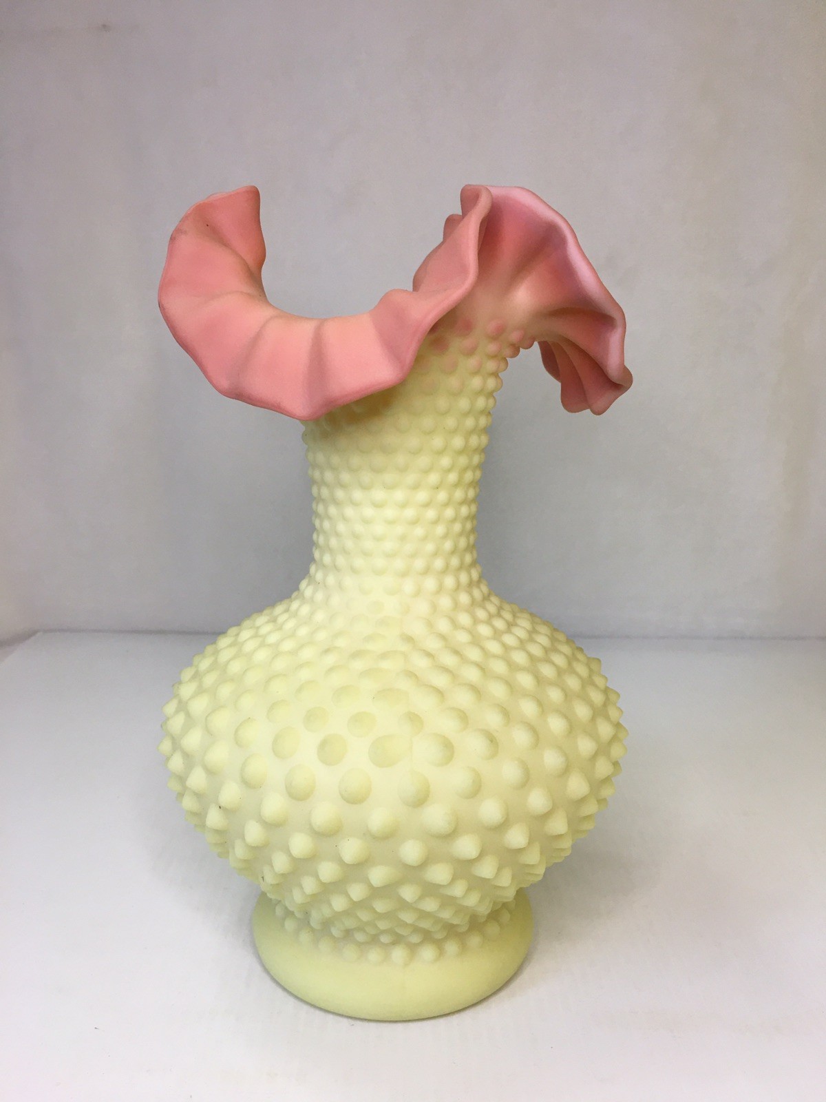 FENTON Burmese Large Hobnail Ruffled 10-3/4” Vase 1950s ~GLOWS~ FENTON Burmese Large Hobnail Ruffled 10-3/4” Vase 1950s ~GLOWS~