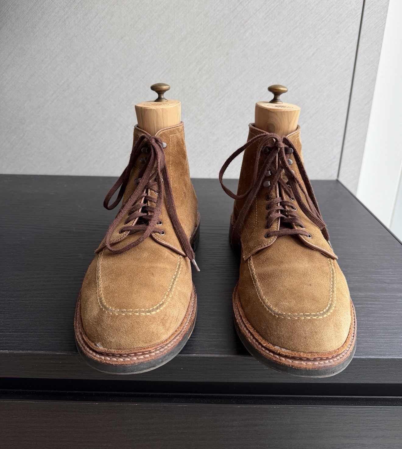 Alden Men’s 10.5 D Snuff Suede 4011HC Mocc Toe Alden Men’s 10.5 D Snuff Suede 4011HC Mocc Toe