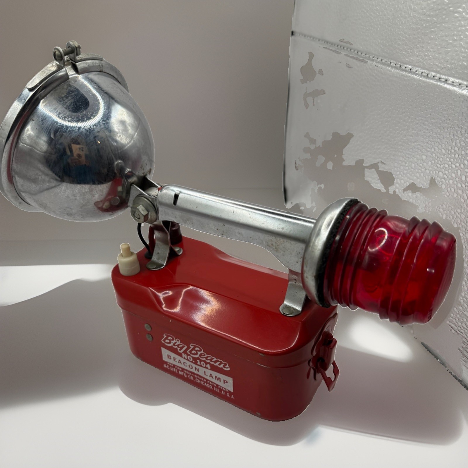 Vtg Big Beam #104 Beacon Lamp Flashlight Red Lantern Emergency WORKING CONDITION