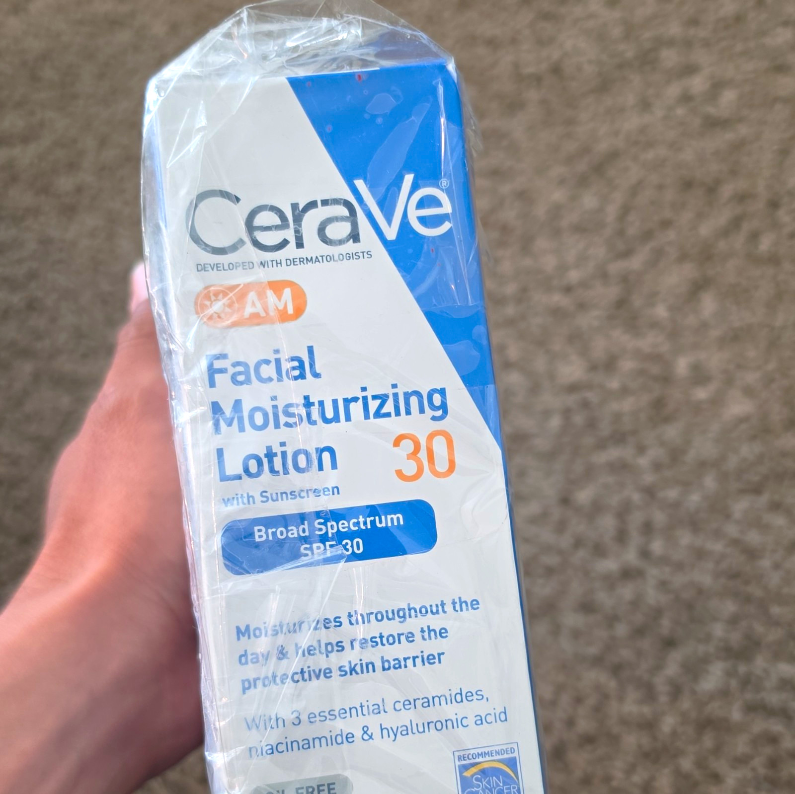 CeraVe AM Facial Moisturizing Lotion SPF 30 Broad Spectrum Oil-Free (6 per pack) CeraVe AM Facial Moisturizing Lotion SPF 30 Broad Spectrum Oil-Free (6 per pack)