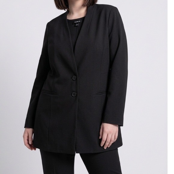 NWOT Torrid Black Ponte Longline Two-Button Stretch Blazer Jacket 2 2X