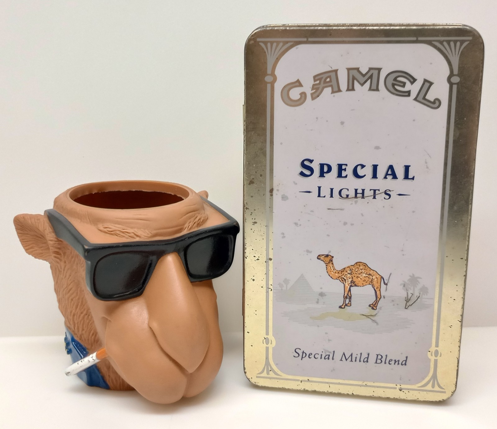 Vintage Joe Camel 1991 3D Rubber Can Koozie 1993 Special Lights Hinged Tin Lot Vintage Joe Camel 1991 3D Rubber Can Koozie 1993 Special Lights Hinged Tin Lot