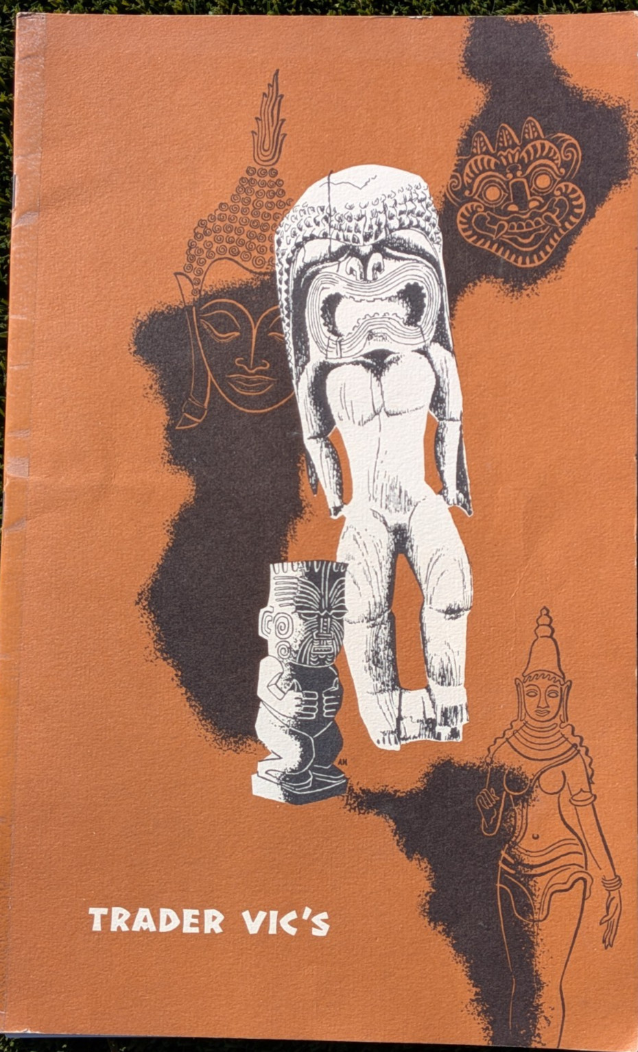 RARE 1976 Trader Vic's Seattle Restaurant Menu Mint Condition 50 Years Old RARE 1976 Trader Vic's Seattle Restaurant Menu Mint Condition 50 Years Old