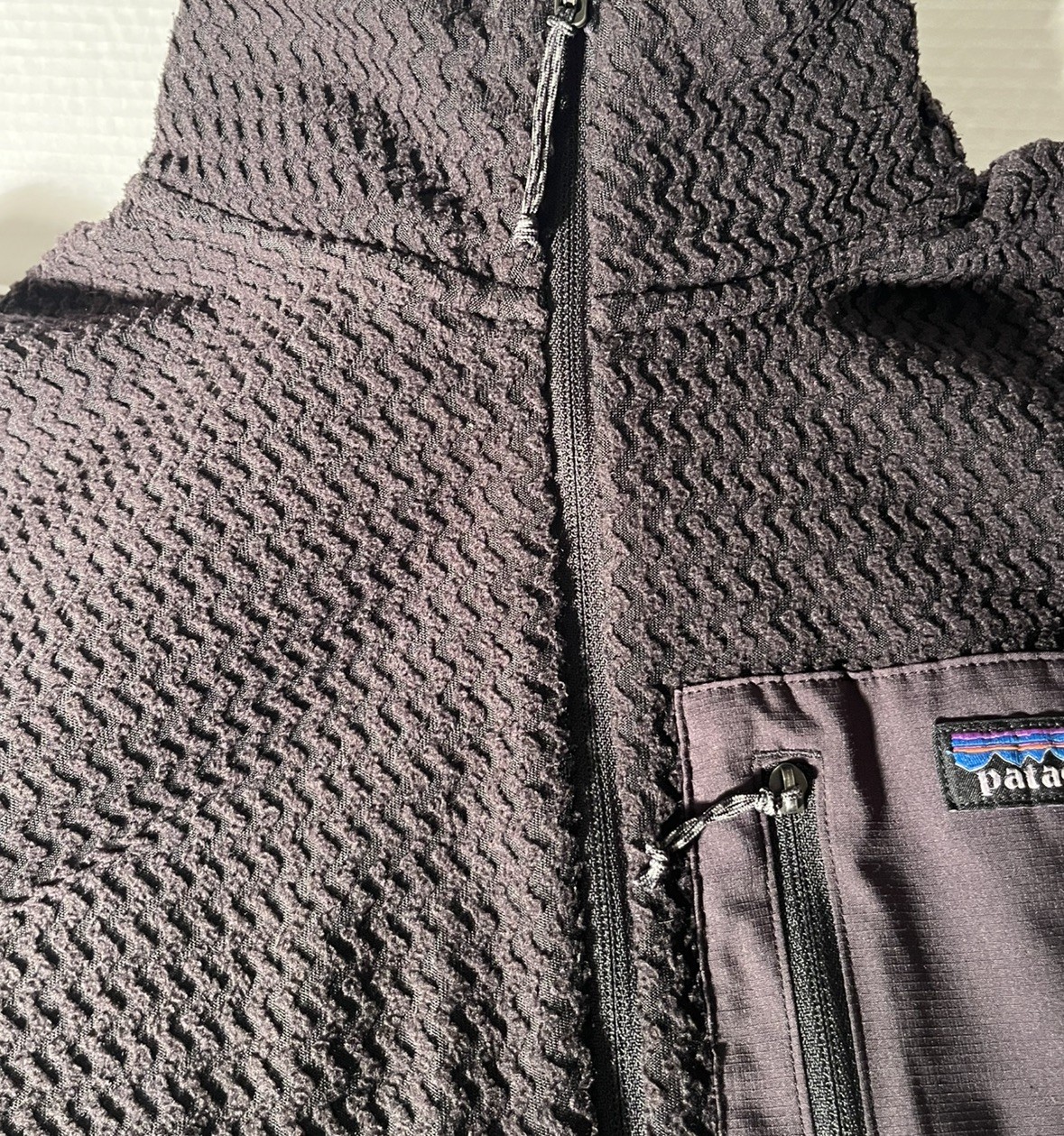 Patagonia Mens R1 Air Zip-Neck Fleece Pullover Black Size L Technical Hiking 
