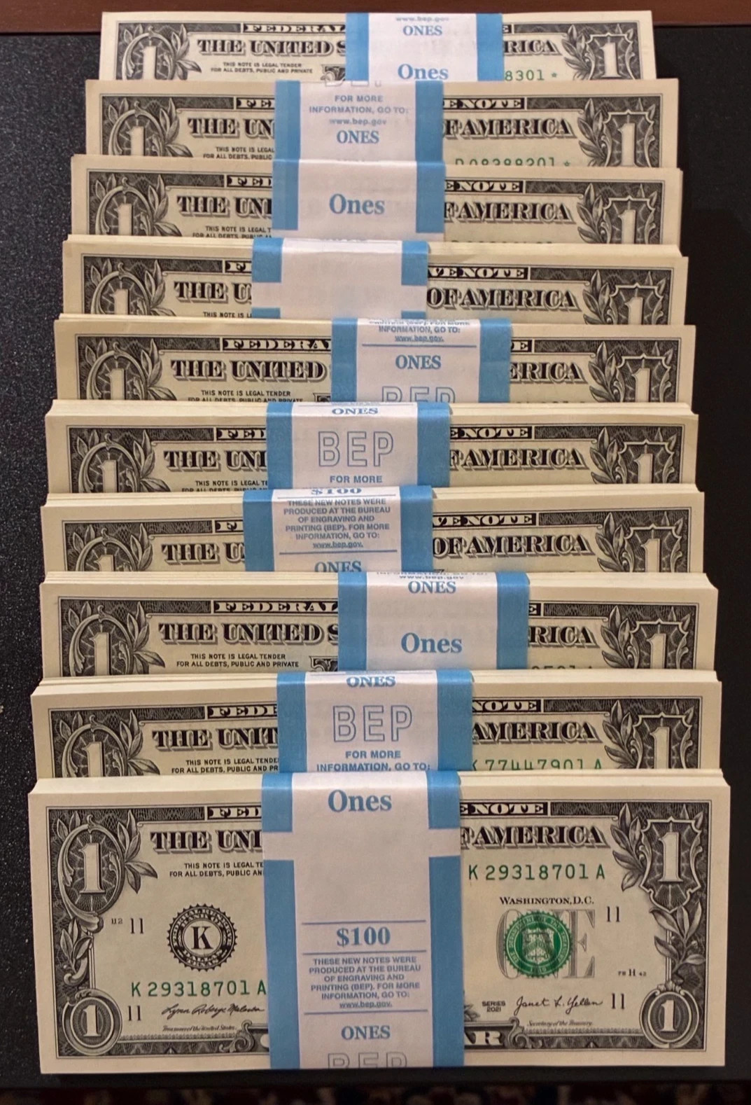 Pack of 10 x $1 New USA Bills Uncirculated Consecutive Serial # Crisp One Dollar Pack of 10 x $1 New USA Bills Uncirculated Consecutive Serial # Crisp One Dollar