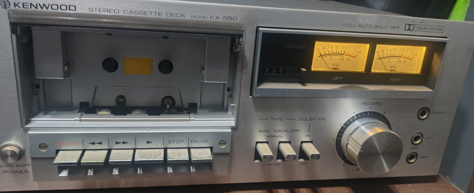 Vintage Kenwood Stereo Cassette Deck (Model KX-550) 