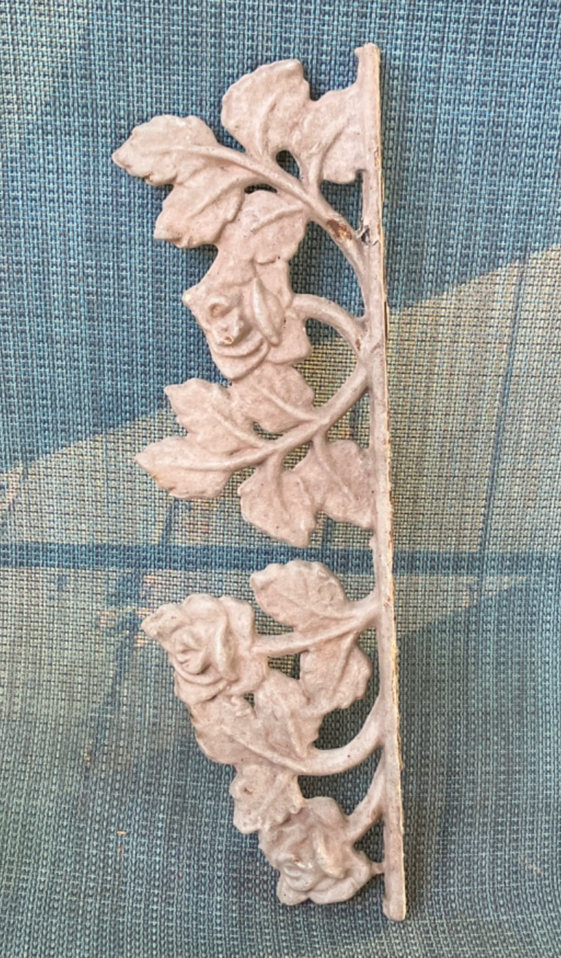 Vintage Ornamental Cast Iron Architectural Salvage 16”x 5” Garden Art Vintage Ornamental Cast Iron Architectural Salvage 16”x 5” Garden Art