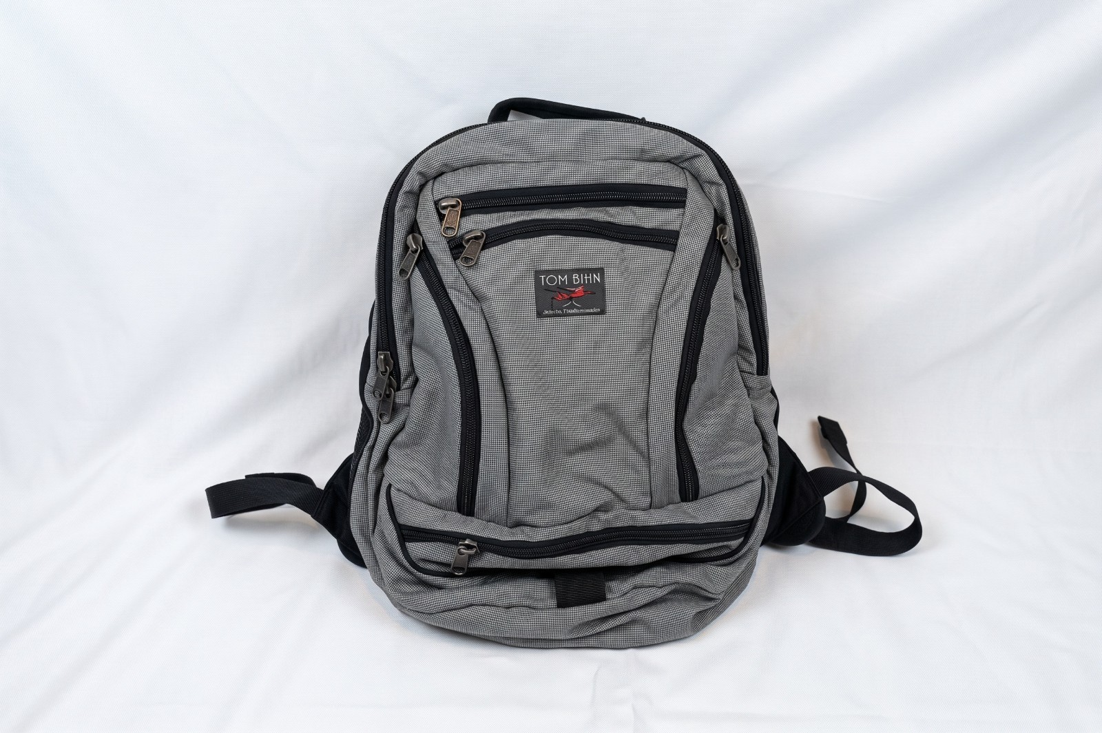 Tom Bihn Synapse 19 - Cloud / Island - With 13\ Tom Bihn Synapse 19 - Cloud / Island - With 13\