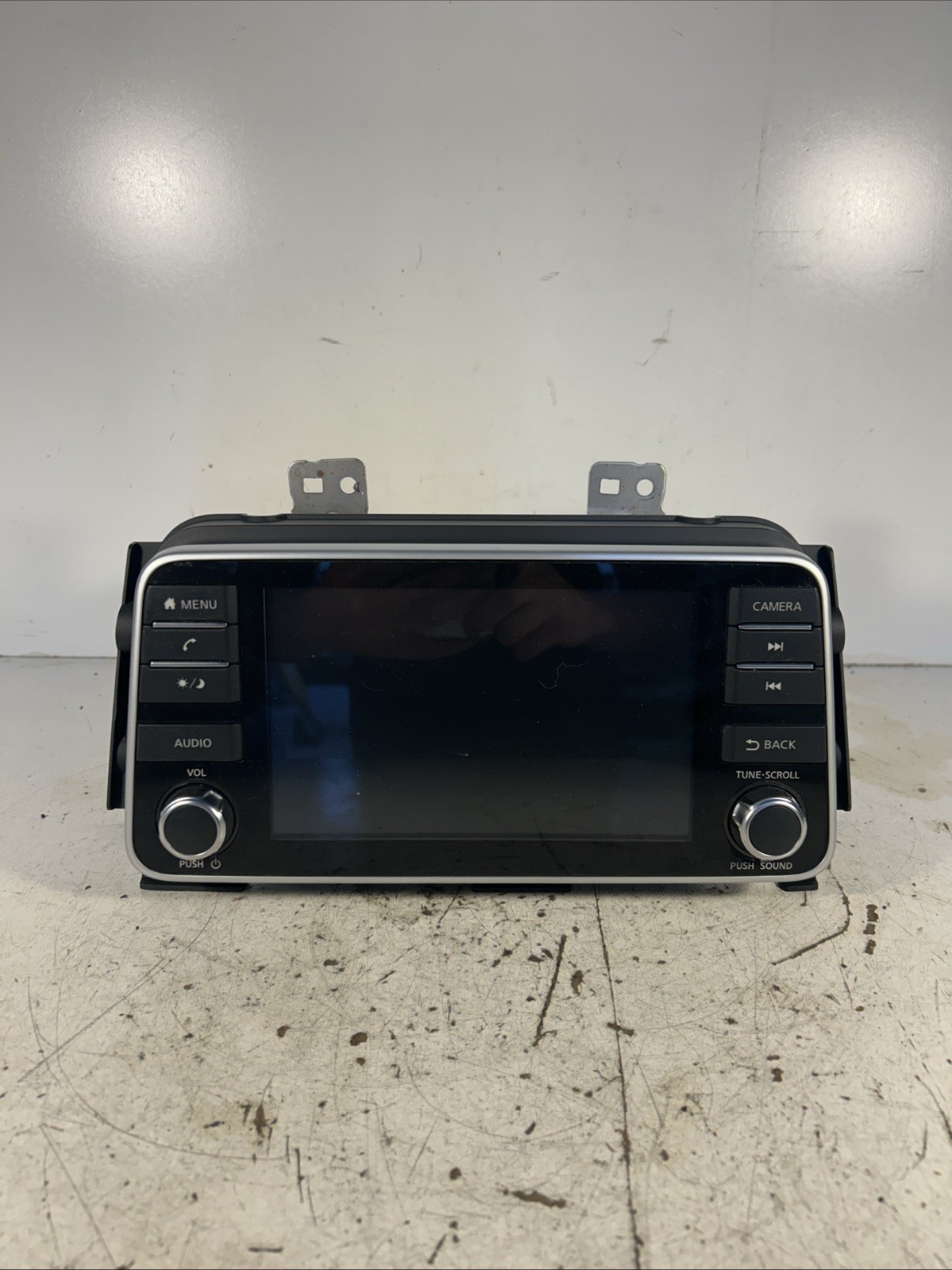 2018-2020 Nissan Kicks Radio Audio Receiver S Display Screen W/O Navigation OEM 2018-2020 Nissan Kicks Radio Audio Receiver S Display Screen W/O Navigation OEM