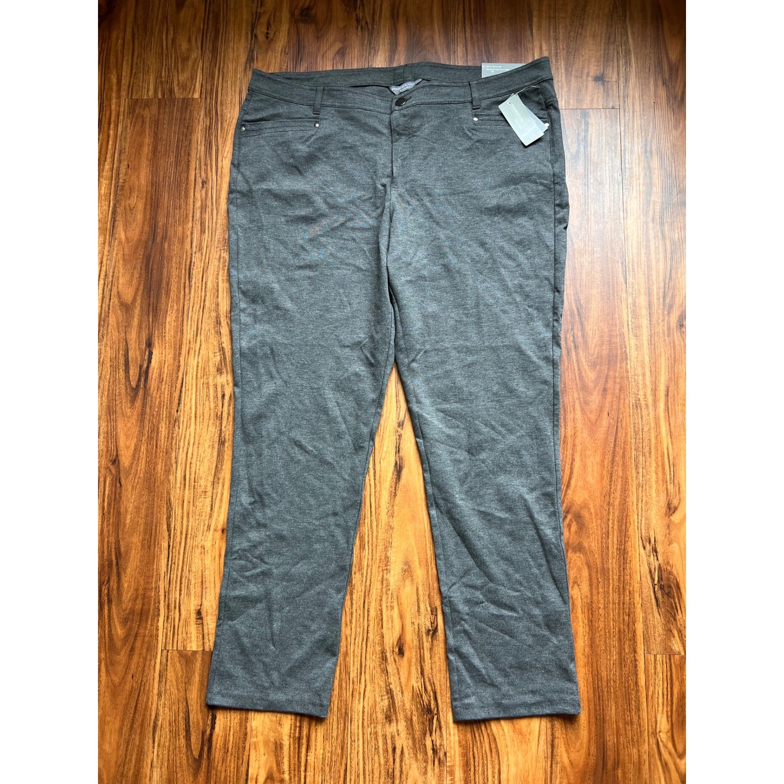 CJ Banks Signature Slimming Ponte Knit Pants Women 22W Gray NWT Tapered Leg Work CJ Banks Signature Slimming Ponte Knit Pants Women 22W Gray NWT Tapered Leg Work