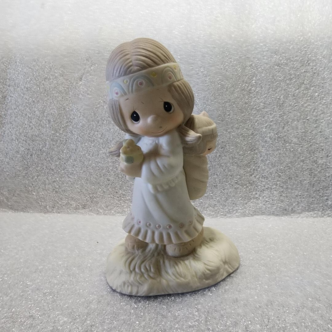 1977 PRECIOUS MOMENTS HIS BURDEN IS LIGHT E1380/G