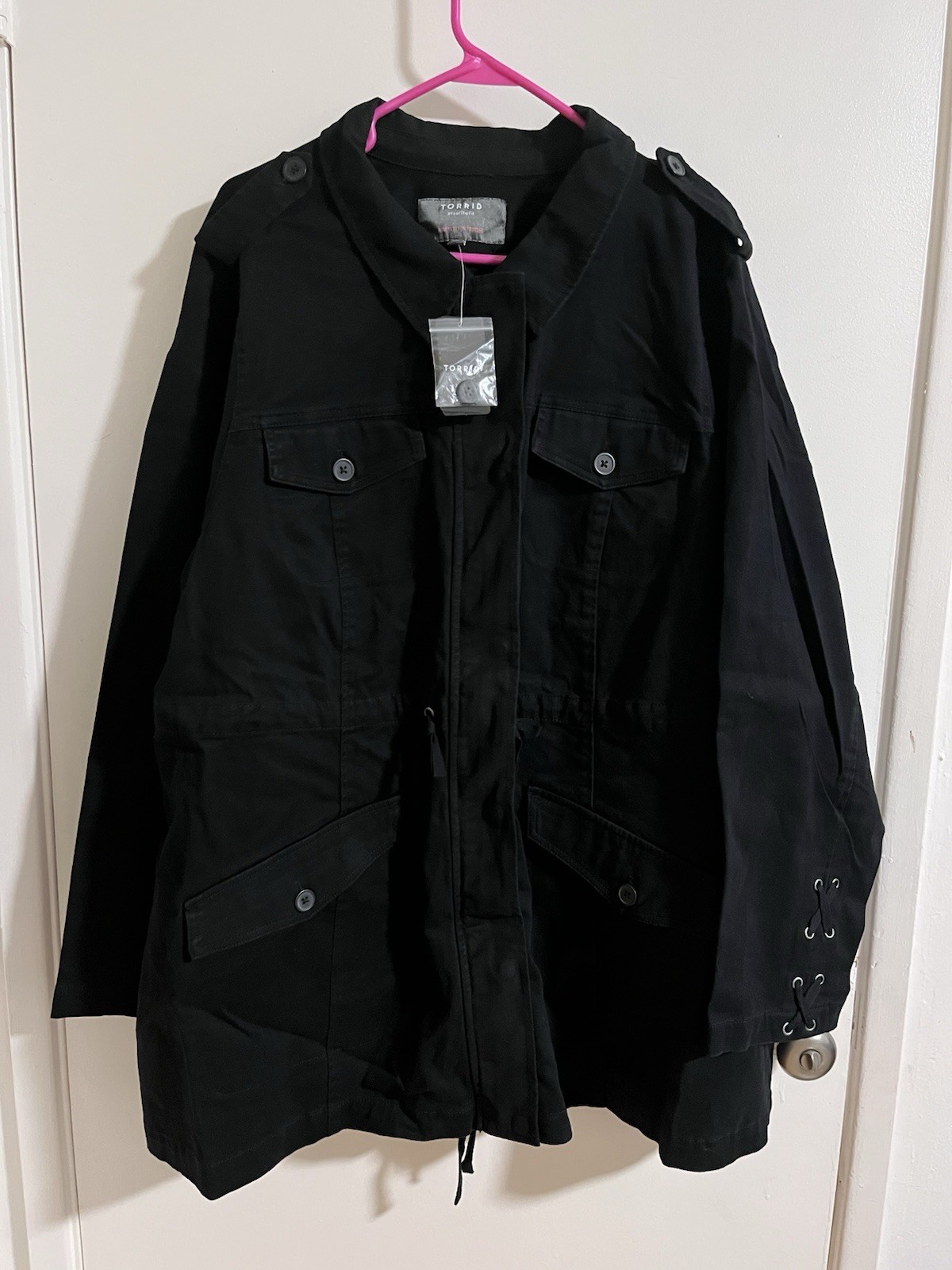 New 4X Torrid Black Jacket/Anorak New 4X Torrid Black Jacket/Anorak