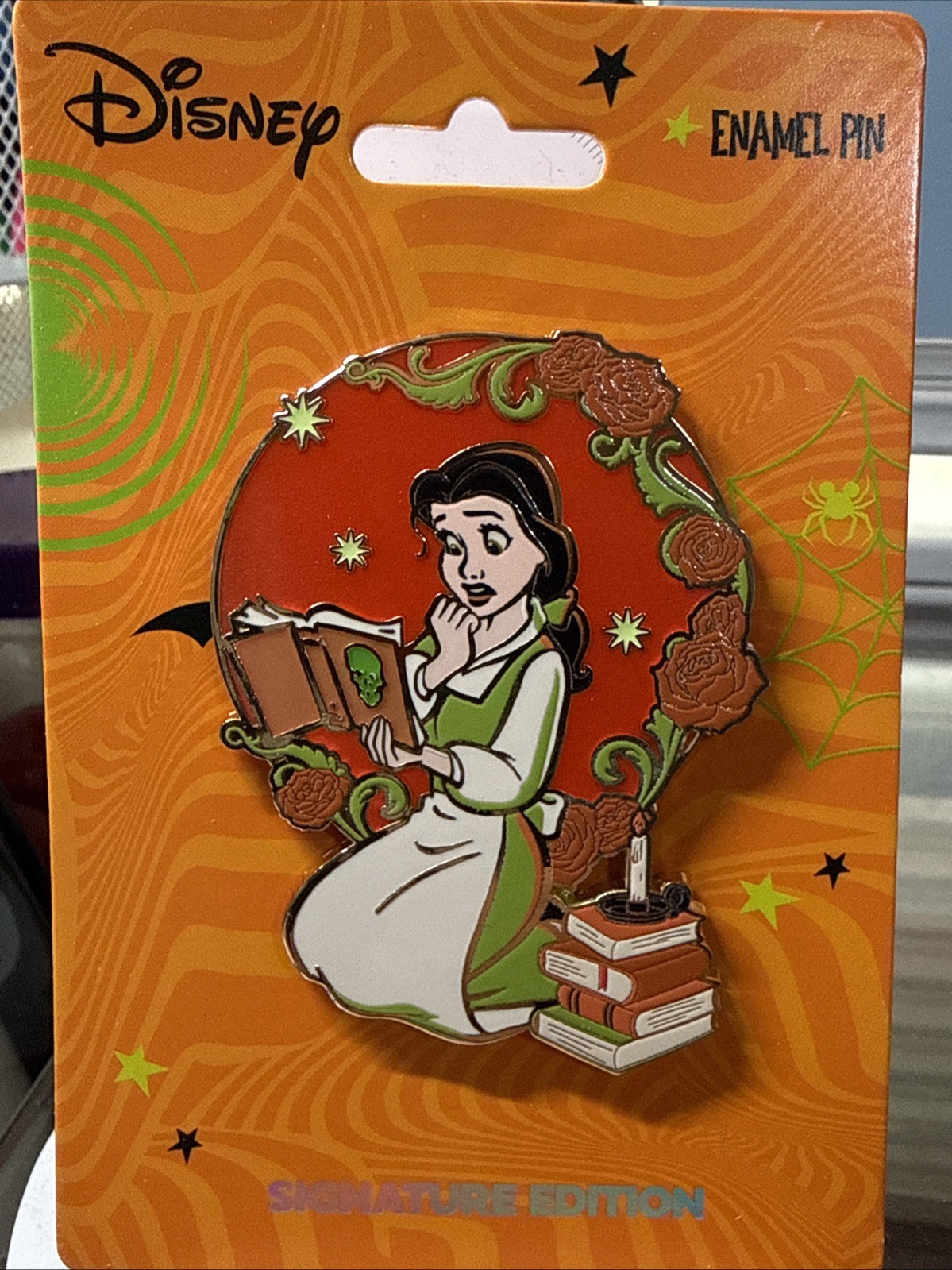 PALM BELLE Halloween Princess Pin Pink a la Mode Disney LE 500 Glows IN DARK PALM BELLE Halloween Princess Pin Pink a la Mode Disney LE 500 Glows IN DARK