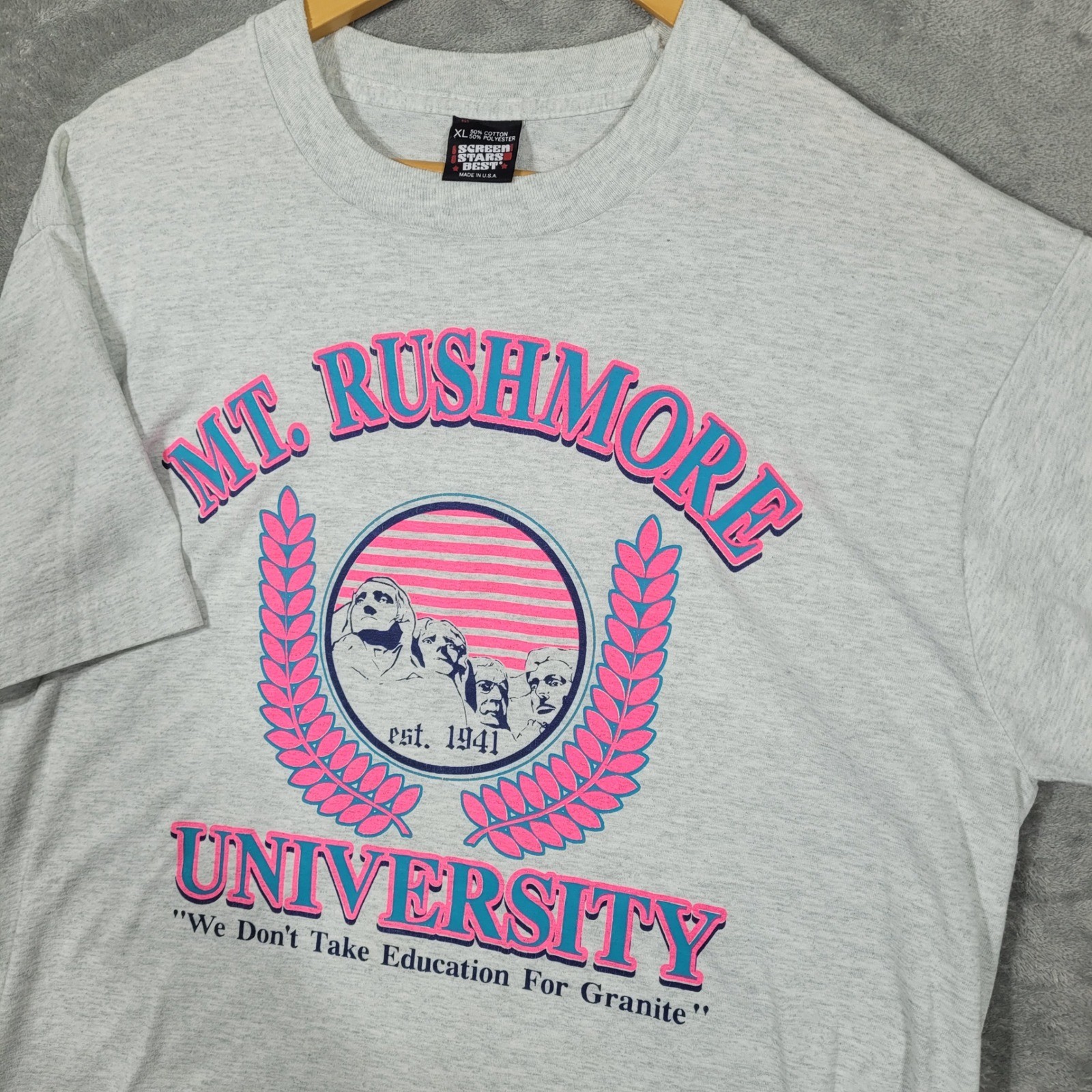 Vintage Mt Rushmore University Gray Graphic T Shirt Mens XL Screen Stars Best