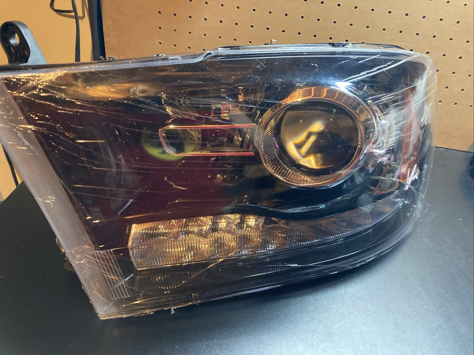 Genuine Mopar 2013-2015 Ram 1500 Pickup Bi-Function Halogen Headlamp 2AMEH221AD