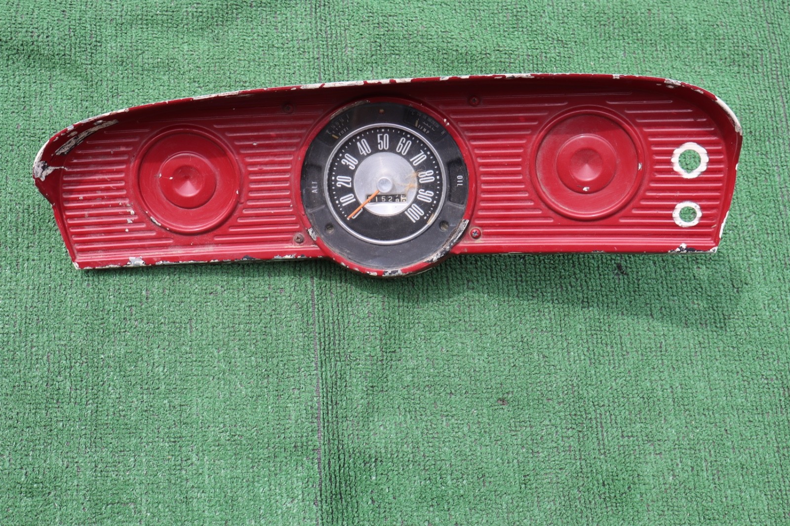 1961 - 1966 Ford truck speedometer & gauge cluster with surround 1962 1963 1964. 1961 - 1966 Ford truck speedometer & gauge cluster with surround 1962 1963 1964.