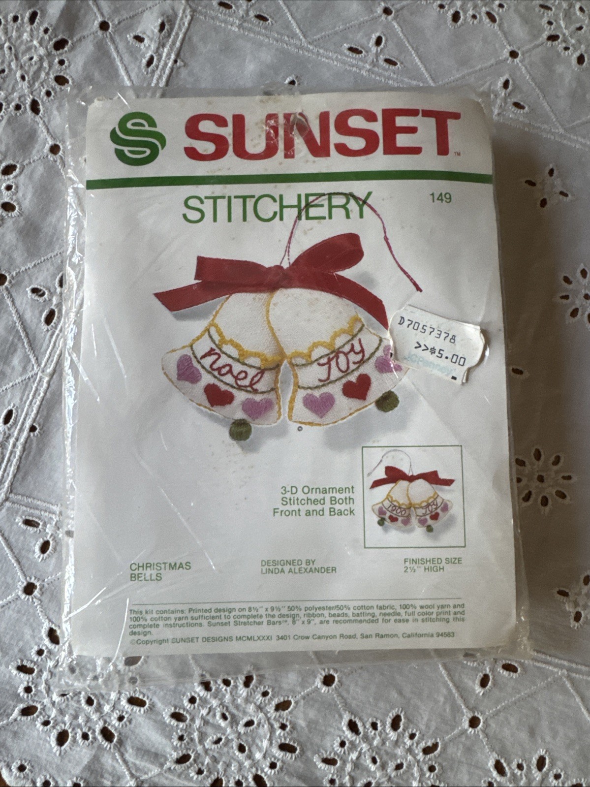 Vintage Sunset Stitchery 3 D Ornament Kit Christmas Bells Noel Joy 1980 Holiday Vintage Sunset Stitchery 3 D Ornament Kit Christmas Bells Noel Joy 1980 Holiday