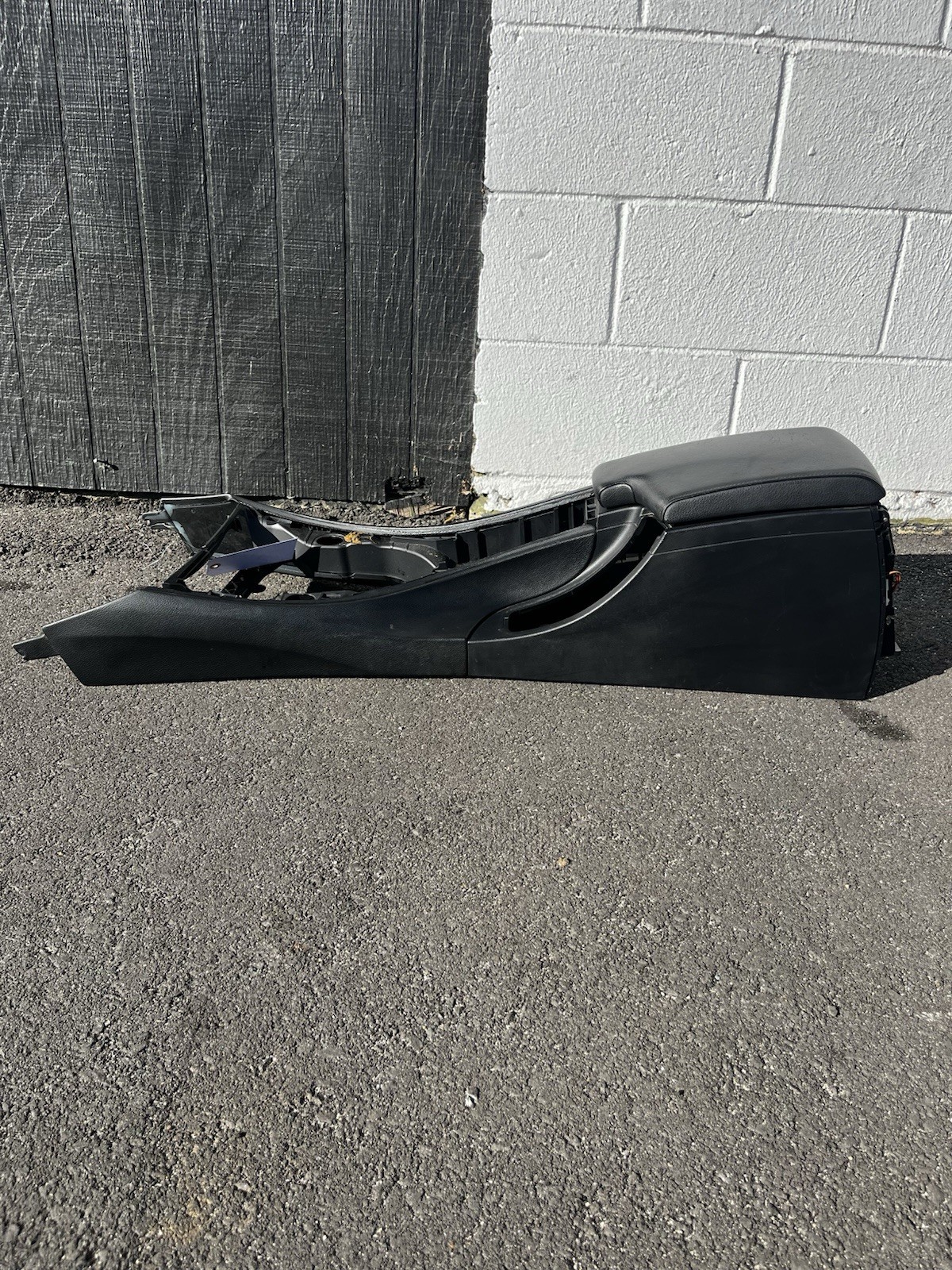 06-13 Bmw 335i 335xi 328i E90 Sedan Front Center Console Assembly Black Oem