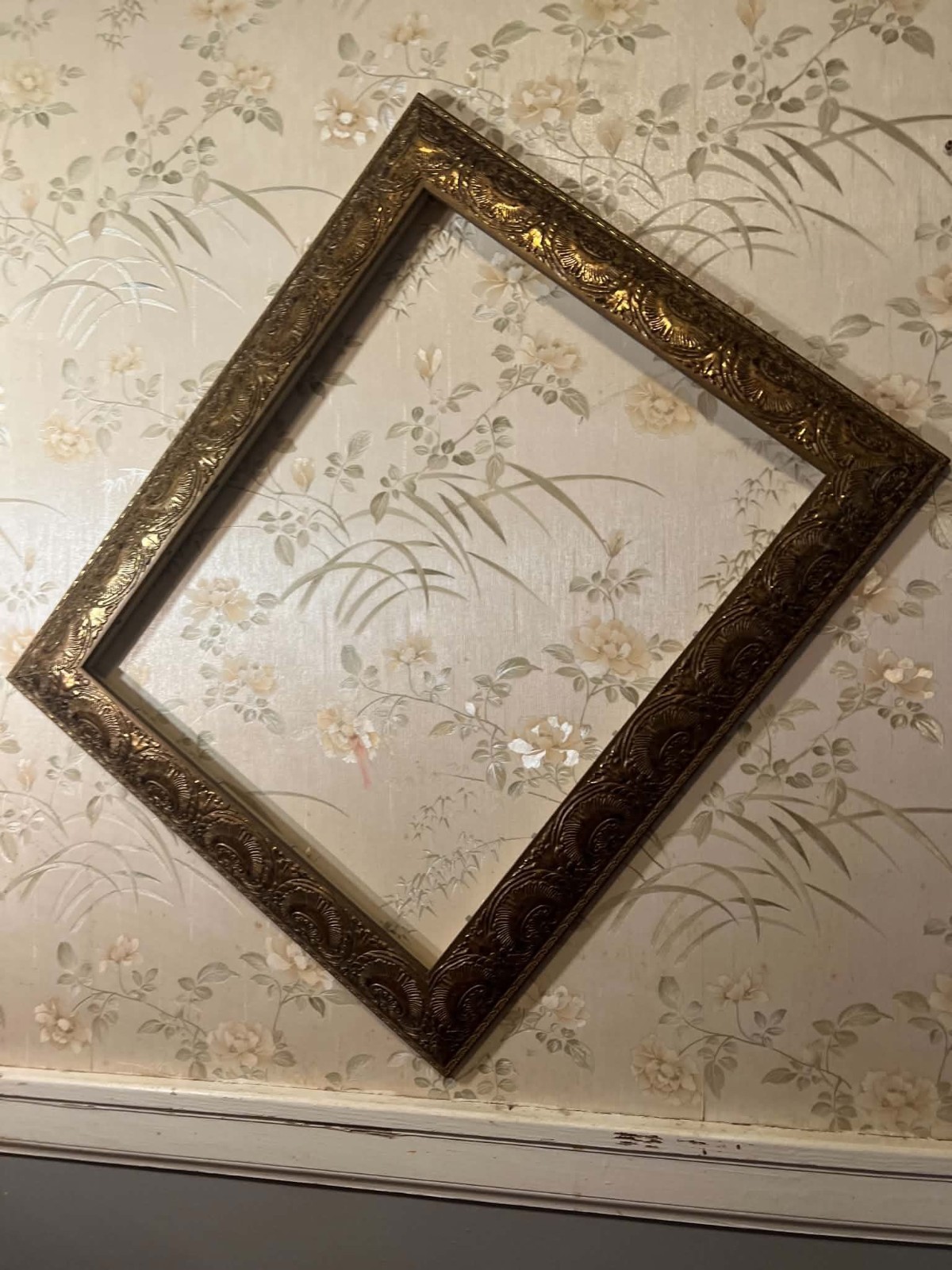 Vintage Gold Ornate 24x21 Picture Frame Vintage Gold Ornate 24x21 Picture Frame