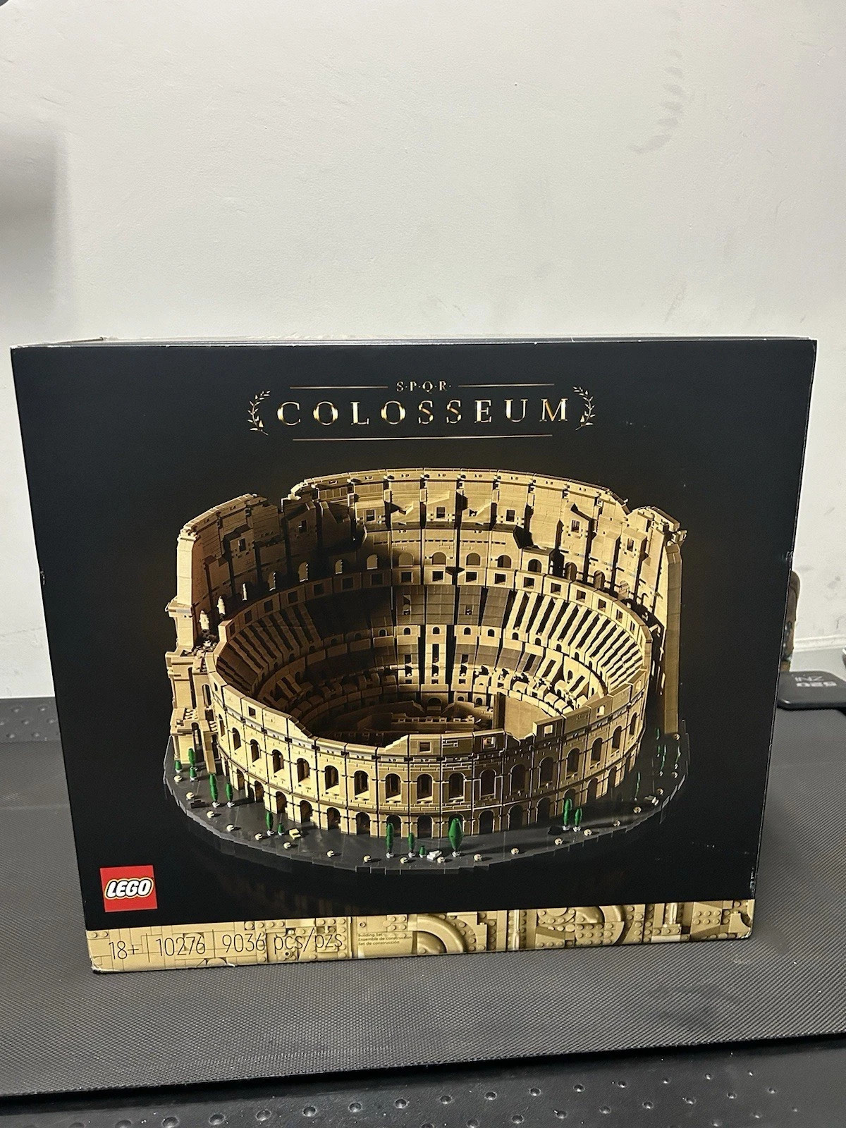 LEGO Icons: Colosseum (10276) - LEGO Icons: Colosseum (10276) -