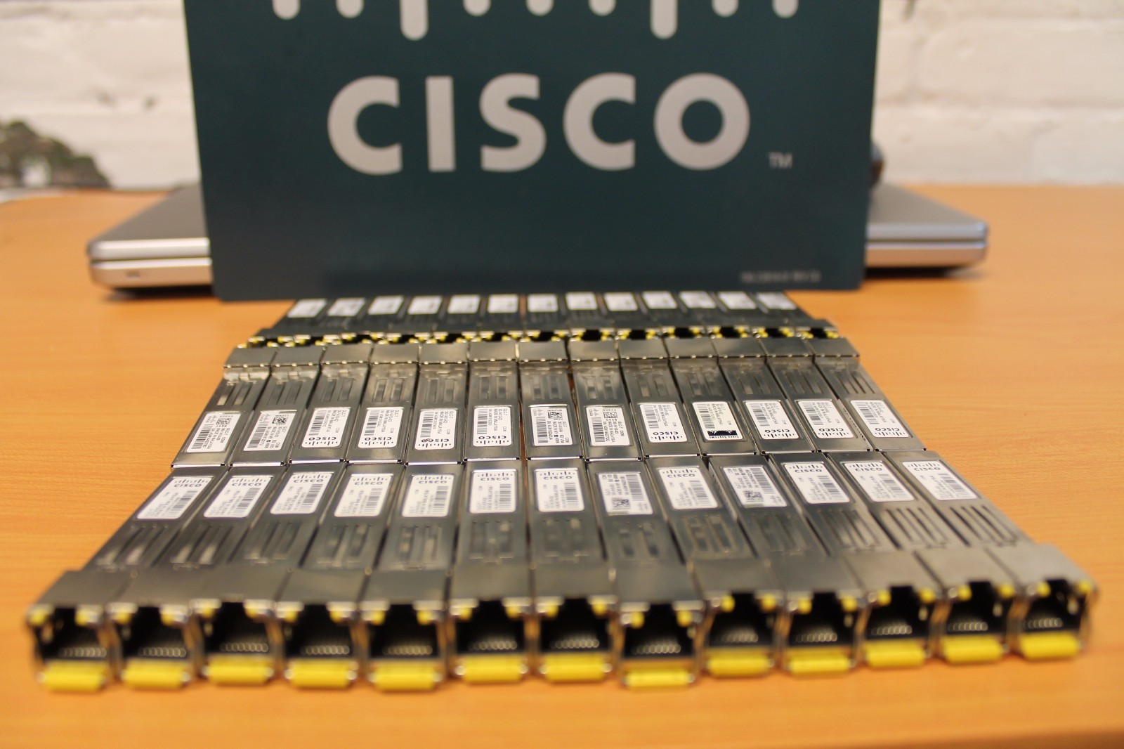 GENUINE Cisco GLC-T 1000BASE-T Warranty +50 in stock Fast Shipment GENUINE Cisco GLC-T 1000BASE-T Warranty +50 in stock Fast Shipment