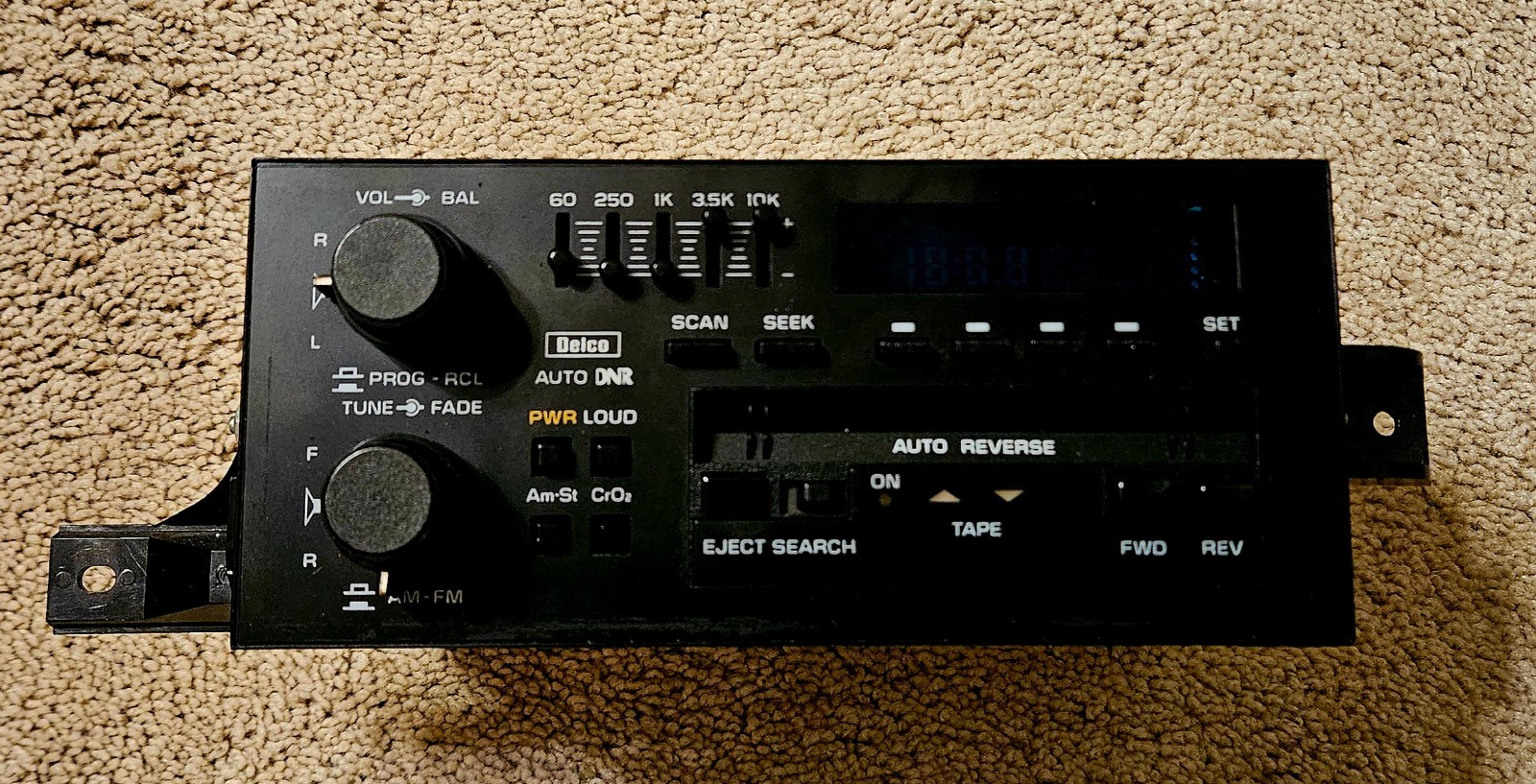 Vintage 80s 90s Delco Auto DNR Cassette Player Mod. 16131335 Untested As Is Vintage 80s 90s Delco Auto DNR Cassette Player Mod. 16131335 Untested As Is