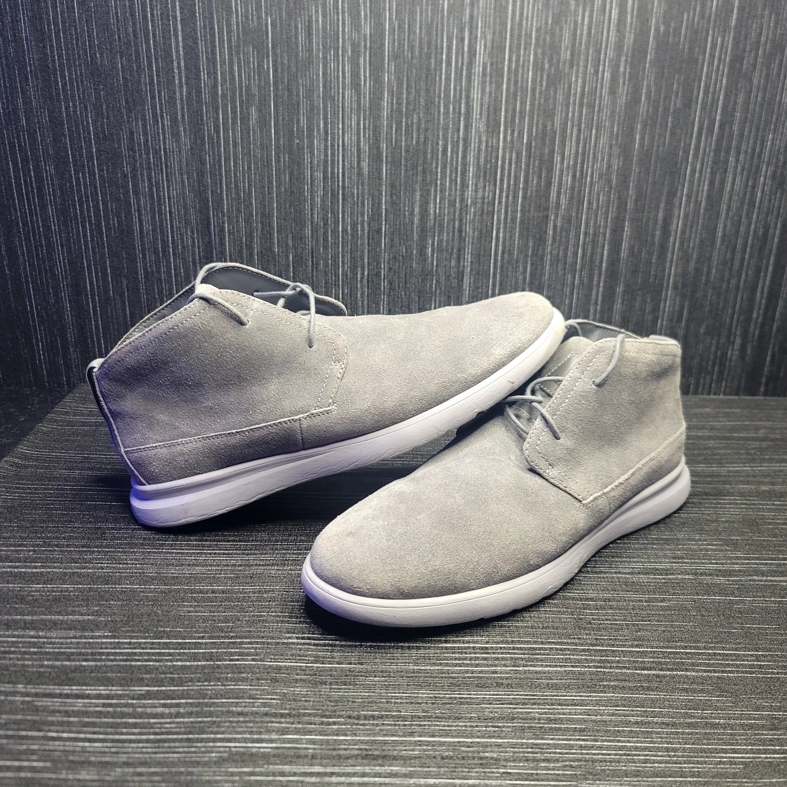 Johnnie-0 Chill Chukka Boots Men\'s Size 11.5 M Gray Suede Ankle Shoes Lace Up Johnnie-0 Chill Chukka Boots Men\'s Size 11.5 M Gray Suede Ankle Shoes Lace Up