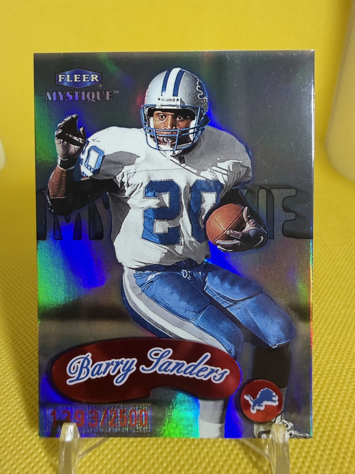 Barry Sanders 1999 Fleer Mystique RED HOLO Refractor # 1393/2500 ~~Card #156 ~SP Barry Sanders 1999 Fleer Mystique RED HOLO Refractor # 1393/2500 ~~Card #156 ~SP