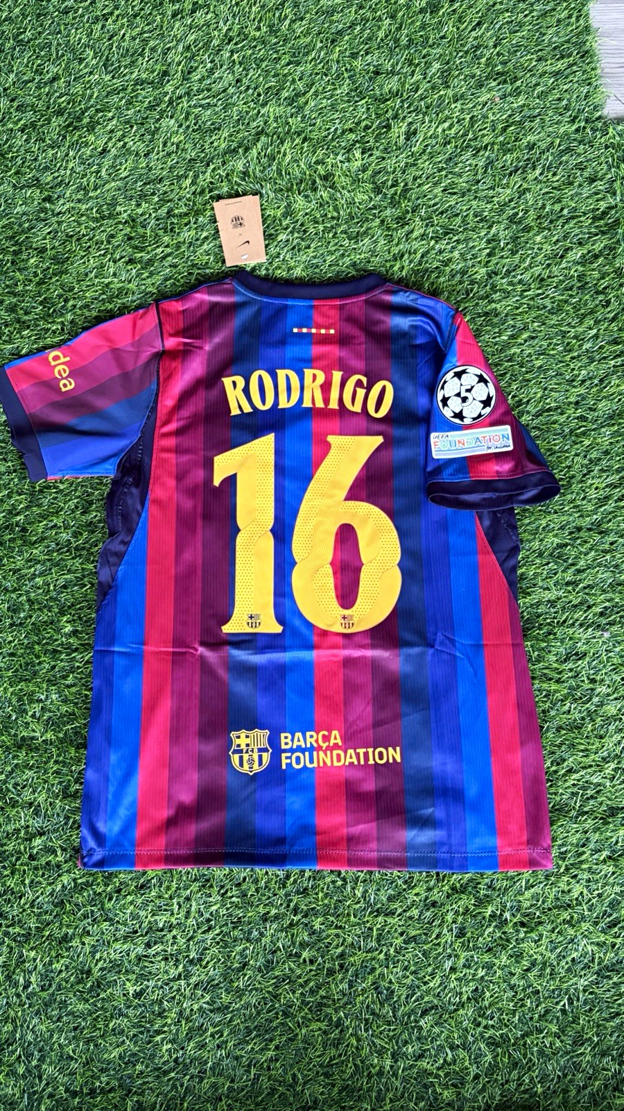 Nike FC Barcelona Rodrigo #16 Dri-FIT Soccer Jersey Men's M Blue/Red Nike FC Barcelona Rodrigo #16 Dri-FIT Soccer Jersey Men's M Blue/Red