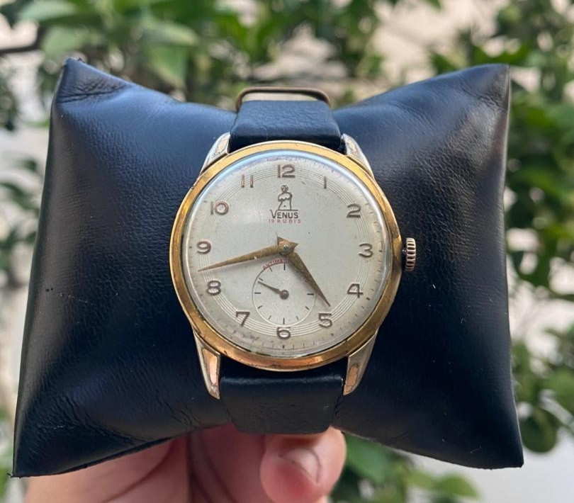 Vintage Rare 1960s Men's Venus cal. FHF 26 19 Jewels Swiss Made 39mm Watch