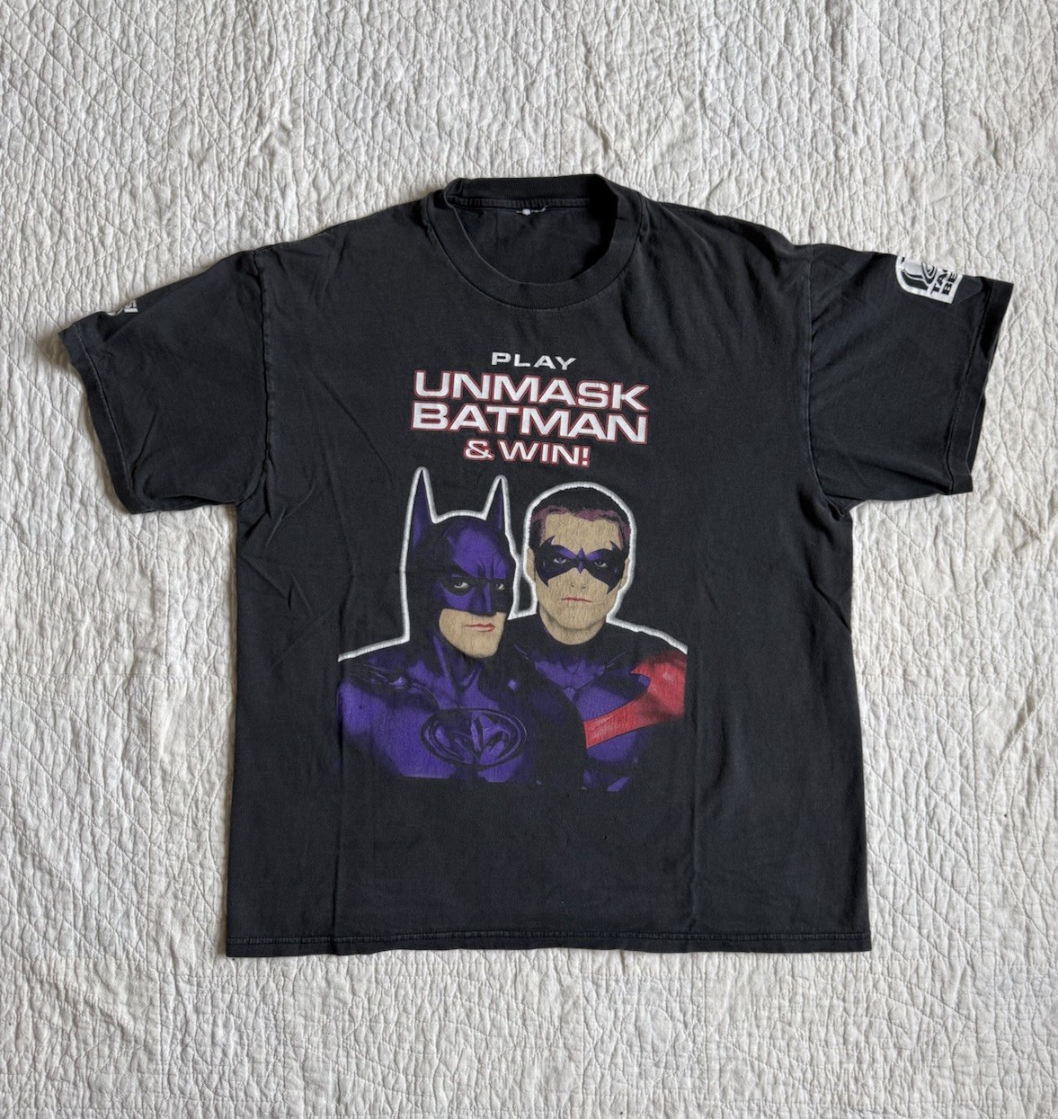 Vintage 1997 Batman And Robin DC Comics Front And Back Black Graphic Tshirt Vintage 1997 Batman And Robin DC Comics Front And Back Black Graphic Tshirt