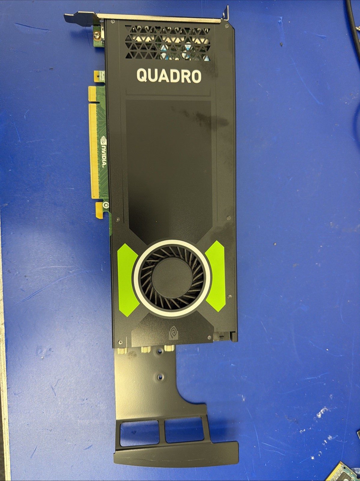 NVIDIA Quadro M4000 8GB workstation graphics card. NVIDIA Quadro M4000 8GB workstation graphics card.