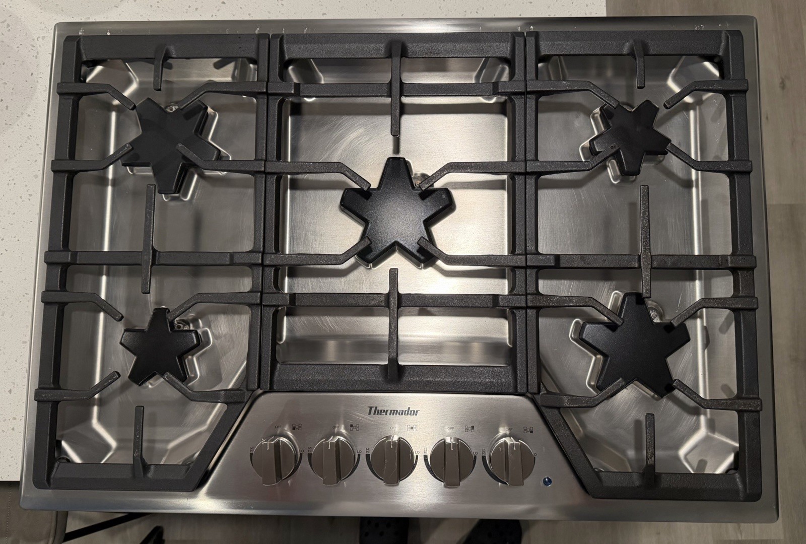 Thermador 30” Masterpiece Series Natural Gas Cooktop For Parts- SGSX305FS