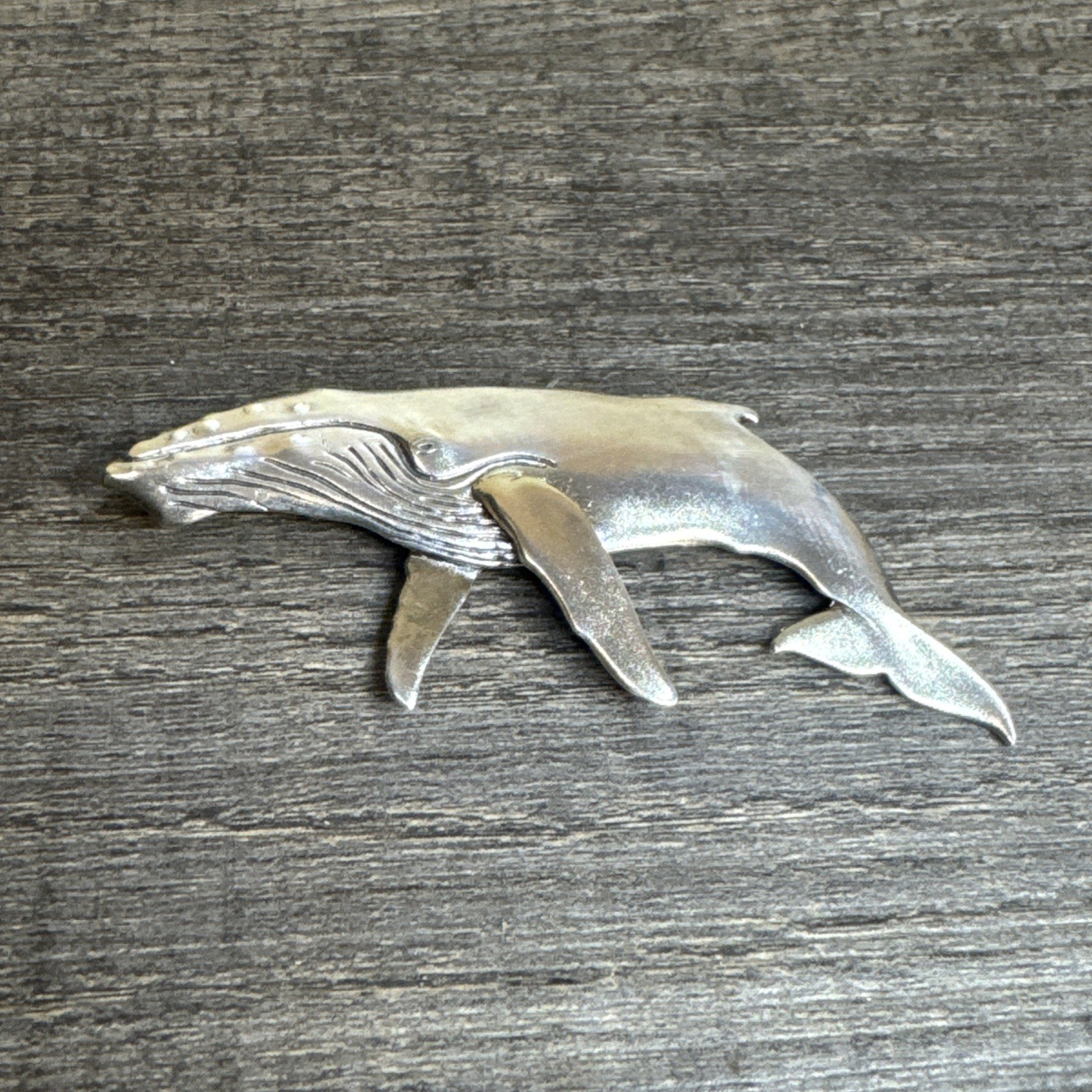 Vtg 1986 SA Artisan 2.5” Sterling Silver 925 Humpback Whale Ocean Brooch Pin Vtg 1986 SA Artisan 2.5” Sterling Silver 925 Humpback Whale Ocean Brooch Pin