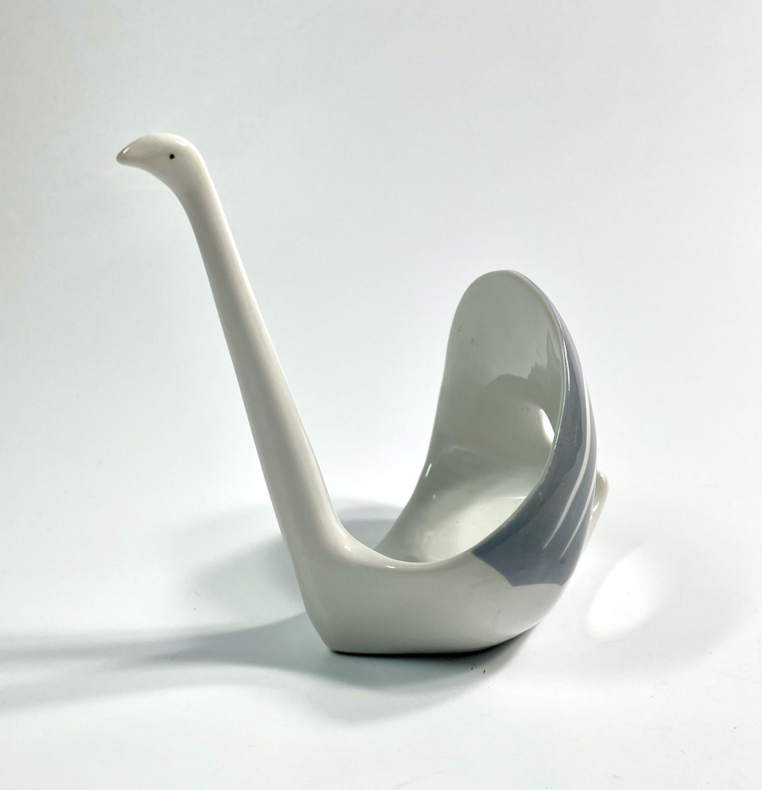 Vintage Modernist Favolina Swan Figural MCM Porcelain Bird Sculpture Poland