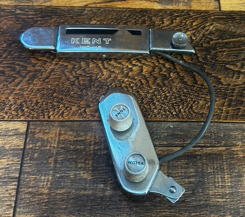 VINTAGE KENT WC-18 GUITAR PICK UP VINTAGE KENT WC-18 GUITAR PICK UP